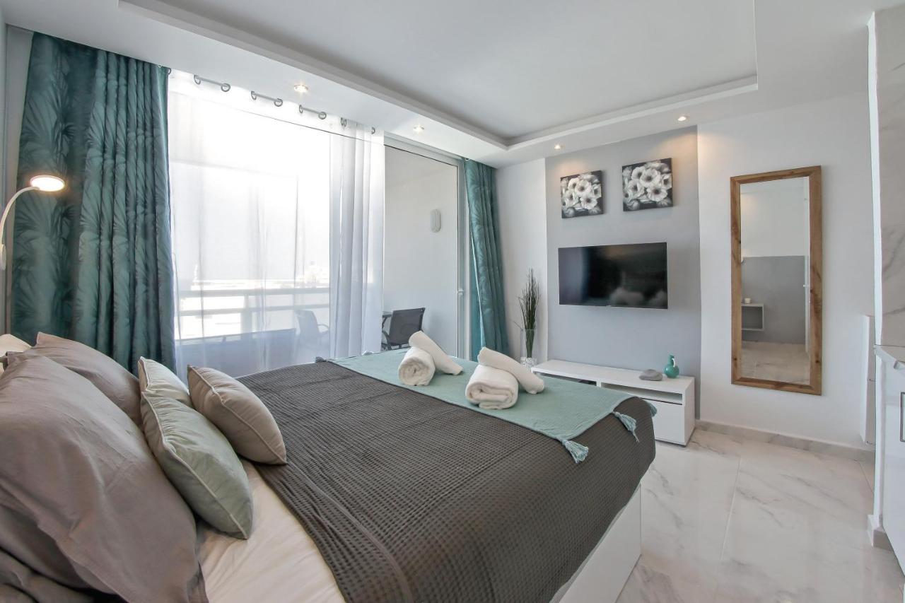 Modern Studio With A Sea View And Pool Access Ponderosa 801 美洲海滩 外观 照片